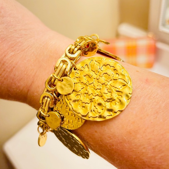 NWOT Tory Burch charm bracelet - Picture 15 of 15